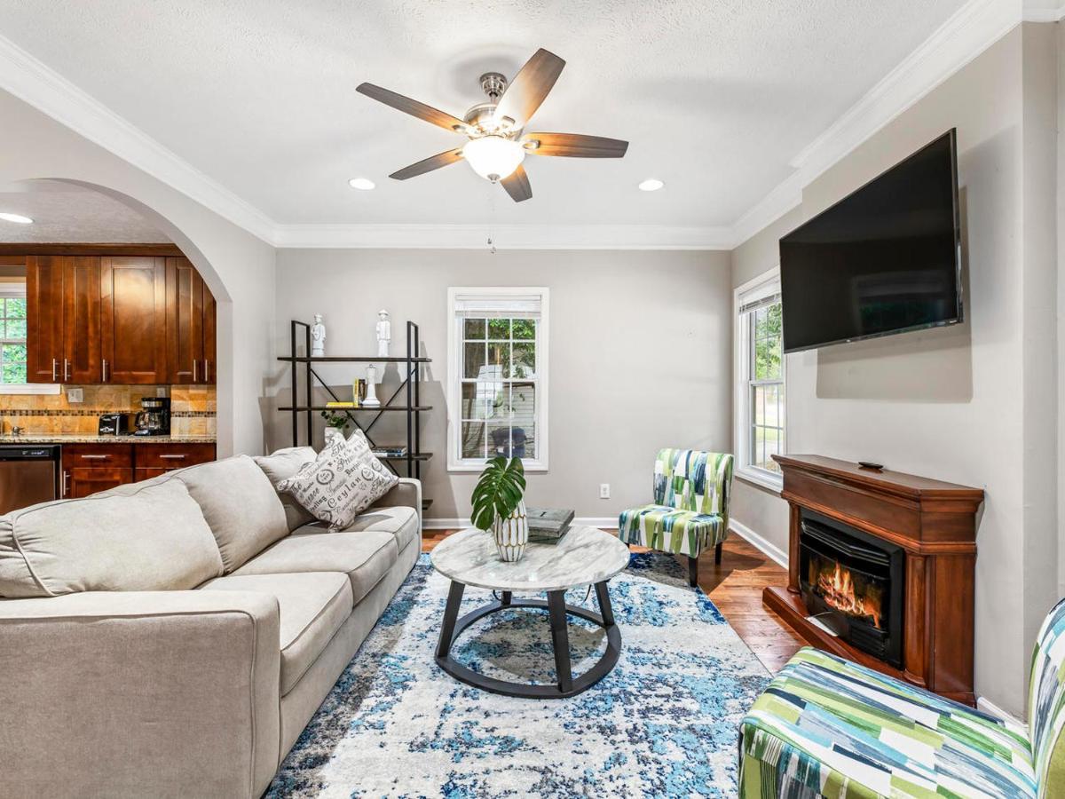Gorgeous East Village Home Near Downtown Sleeps 12 5 Bedrooms Coffee Bbq Ac Parking Atlanta Exterior foto