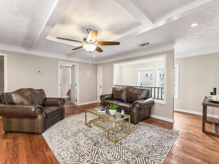 Gorgeous East Village Home Near Downtown Sleeps 12 5 Bedrooms Coffee Bbq Ac Parking Atlanta Exterior foto